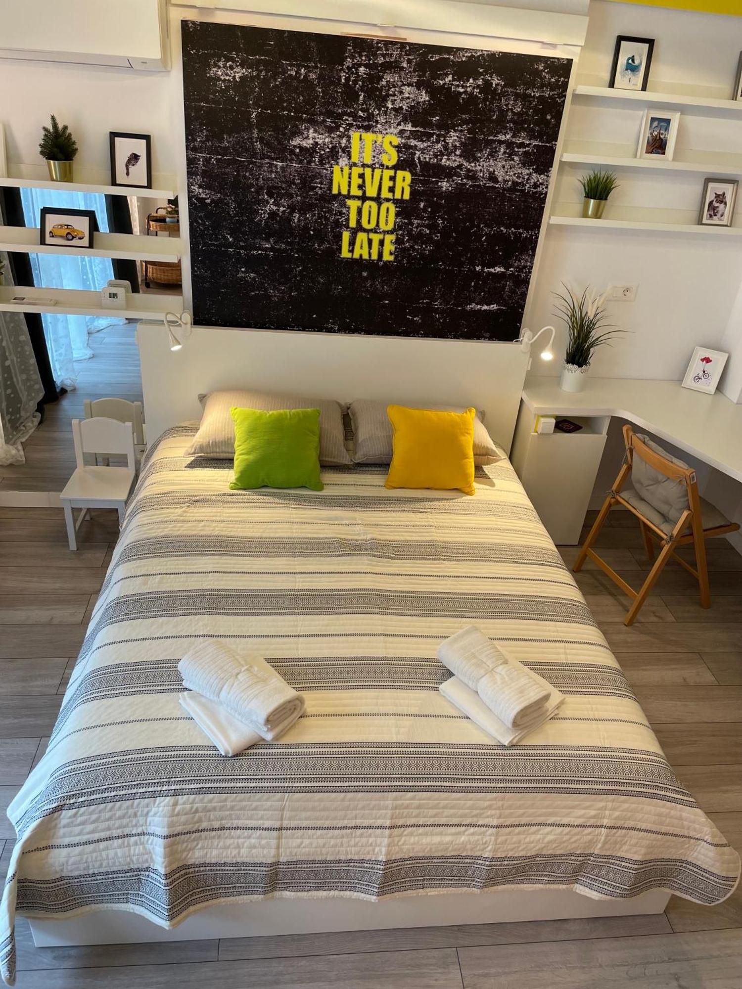 Studiokris Apartment Bukares Bagian luar foto