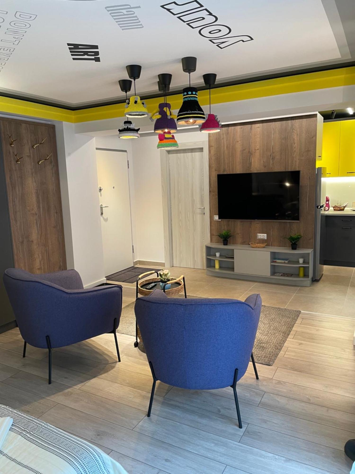 Studiokris Apartment Bukares Bagian luar foto